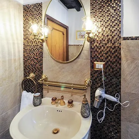 Da Augusto Bed & Breakfast 4*